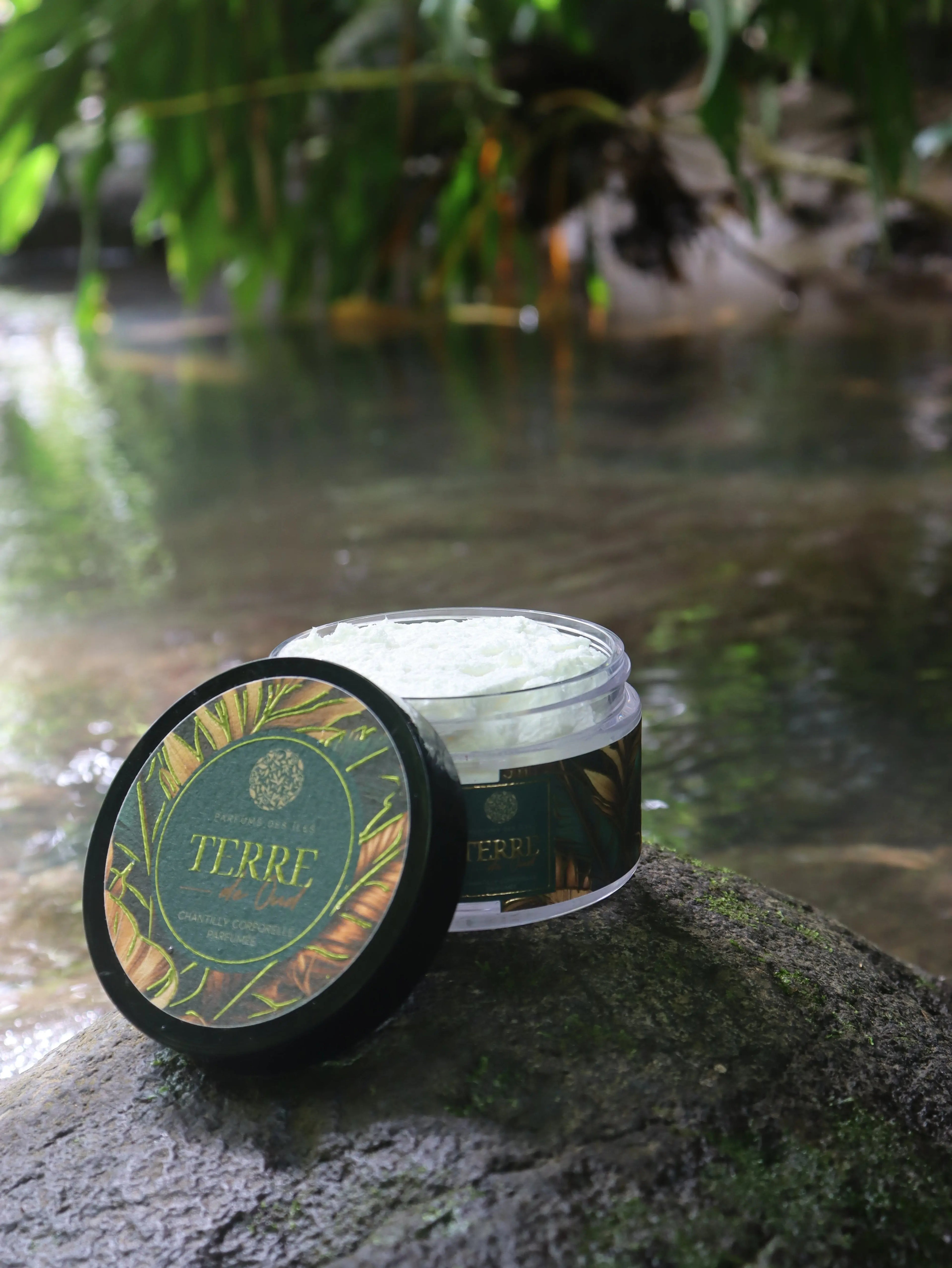 Coffret Terre de Oud Parfums des Iles